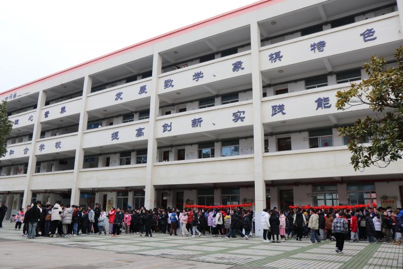 IMG_3182.JPG IMG_3182.JPG