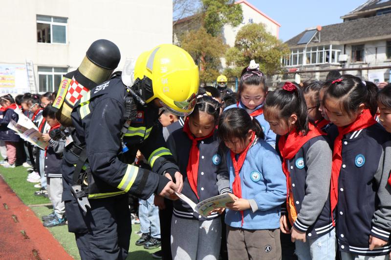 IMG_9242.JPG IMG_9242.JPG