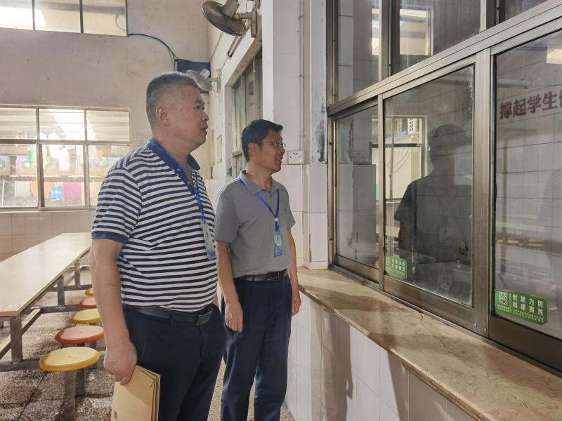 2024年6月18日绸都小学督查2.jpg 2024年6月18日绸都小学督查2.jpg