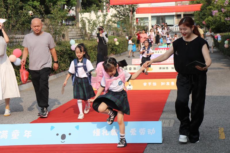 IMG_0085.JPG IMG_0085.JPG