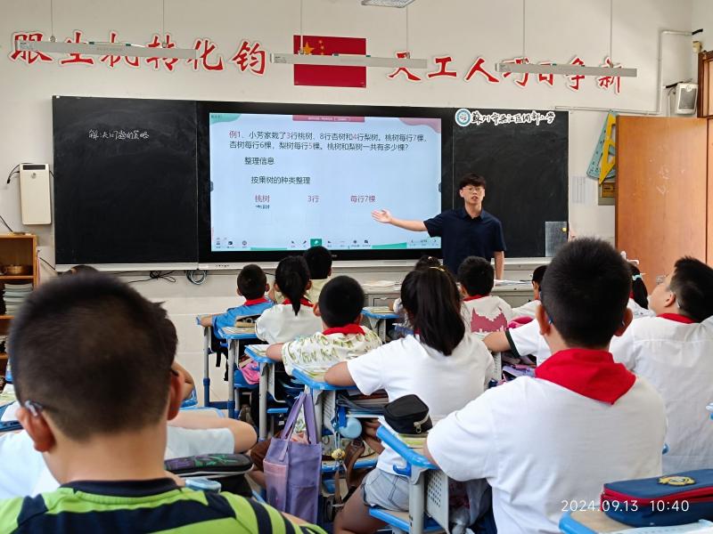 6ee7179cac64c987409b5487478bb144.jpg 6ee7179cac64c987409b5487478bb144.jpg