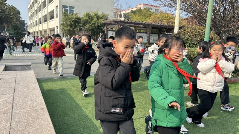 IMG_8154(20241225-225703).JPG IMG_8154(20241225-225703).JPG