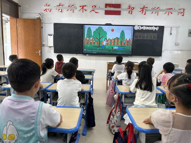 1b0fdf1a72b34a6e17845c6c75eb94e9.jpg 1b0fdf1a72b34a6e17845c6c75eb94e9.jpg