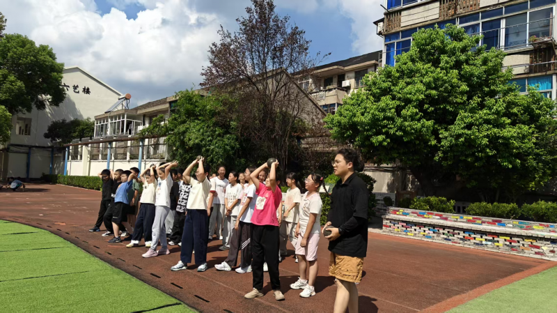 图片1.png 图片1.png